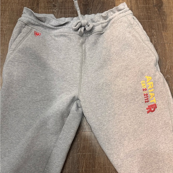Ariat Men's FR (Flame Resistant) Work Sweatpants Heather Gray Size Large - Picture 2 of 7